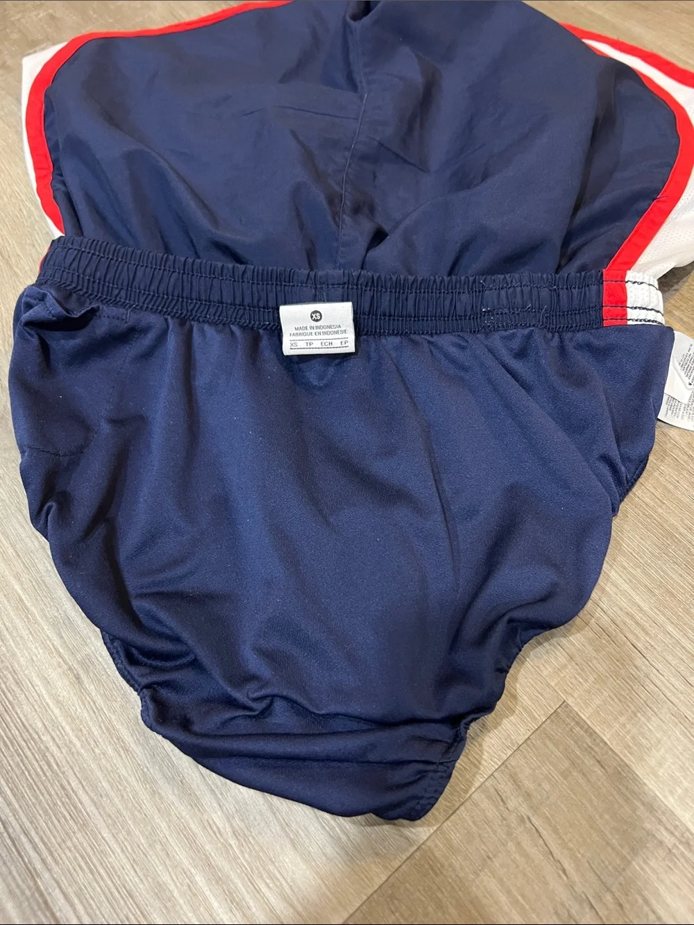 Ole Miss Nike shorts with built in liner size XS - Picture 6 of 7